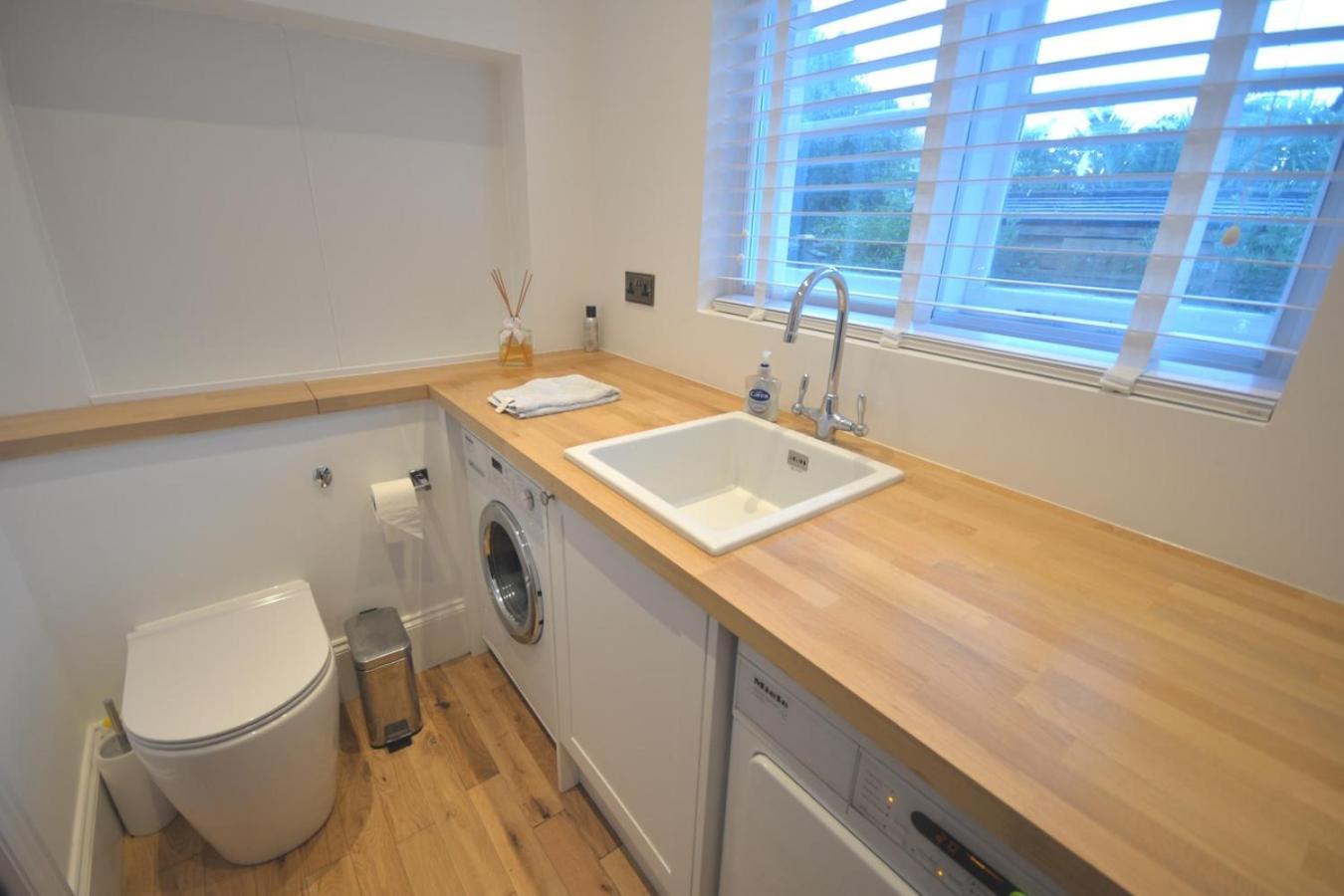 Delightful Cottage In Sandwich - One Bedroom Bagian luar foto